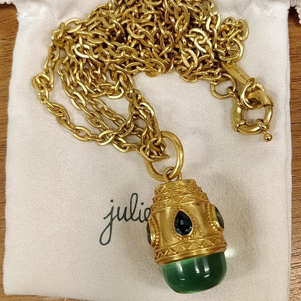 Julie Vos Baroque Pendant Necklace
